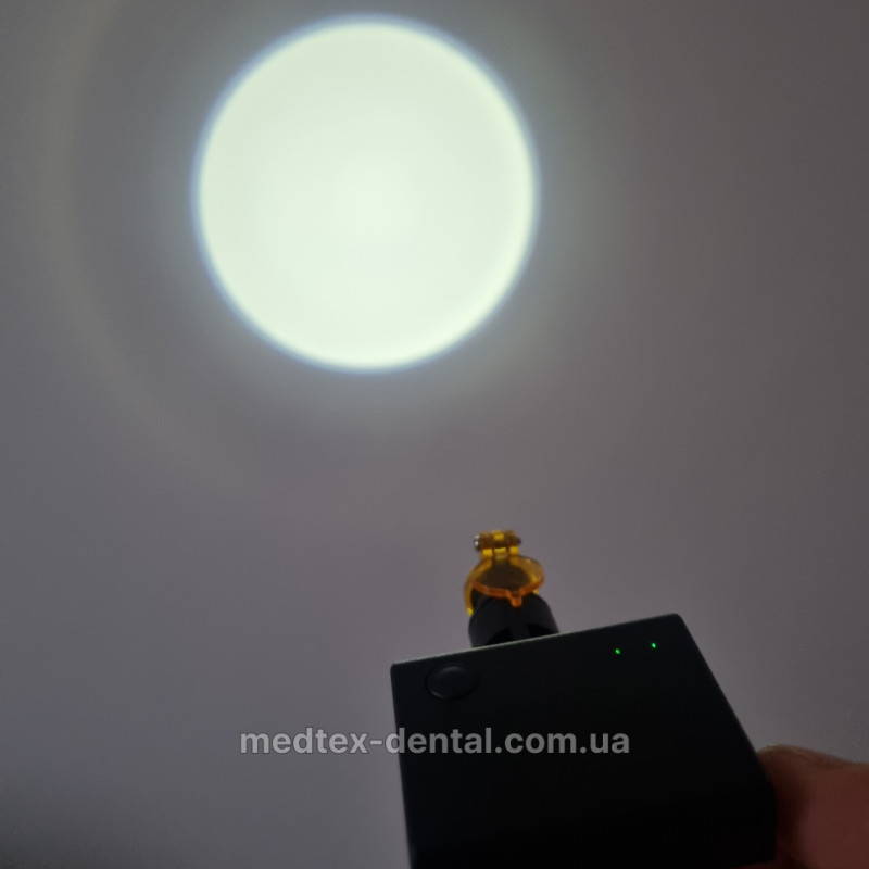 Бездротова LED підсвітка для бінокулярів на прищіпці ( З помаранчевим фільтром ) для роботи з фотополимерами